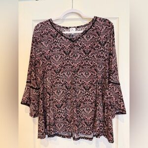 Dress Barn- Women’s Pink and Black Patterned Bell-Sleeve Top